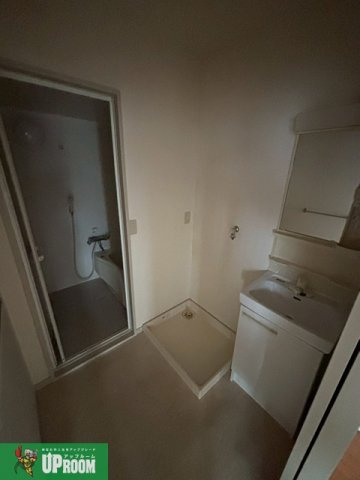 六軒屋ハイツの洗面所