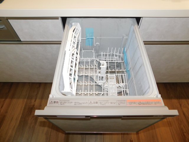 名古屋市西区大野木３丁目の新築一戸建のキッチン|◇食器洗乾燥機◇　　家事の負担を軽減する便利な食洗機付き♪