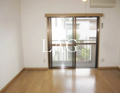 【居間・リビング】 | ニューリーブス | 洋室のお部屋です。