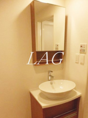 【洗面所】 | リブリ・Celestial Earth | 独立洗面台です。