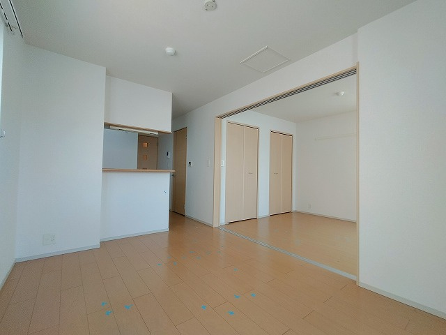 神戸市長田区平和台町２丁目のアパートの居間・リビング|リビング