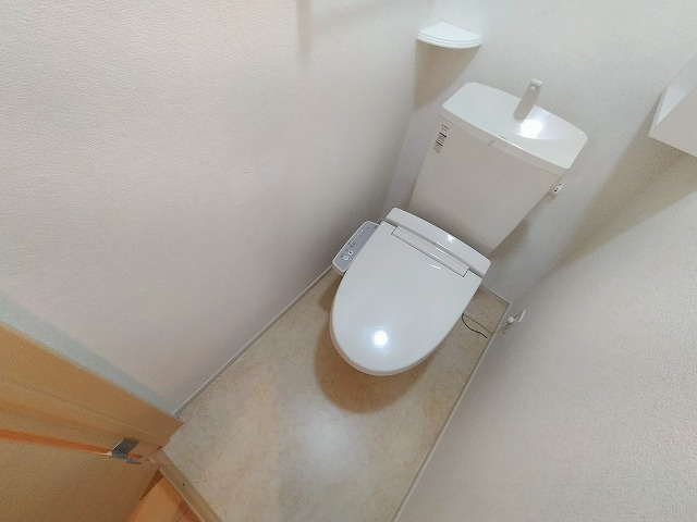 神戸市長田区平和台町２丁目のアパートのトイレ