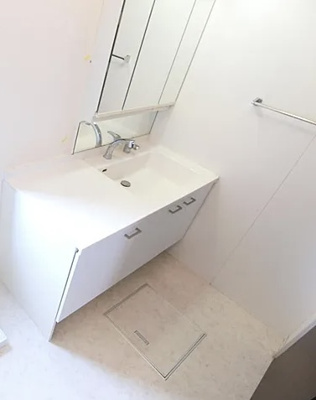 【独立洗面台】 | ガーデンハウスＡ | 嬉しい独立洗面台付き。