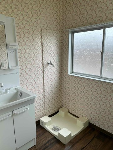 中野区上高田５丁目の一棟アパートのトイレ|シンプルで使いやすいトイレです