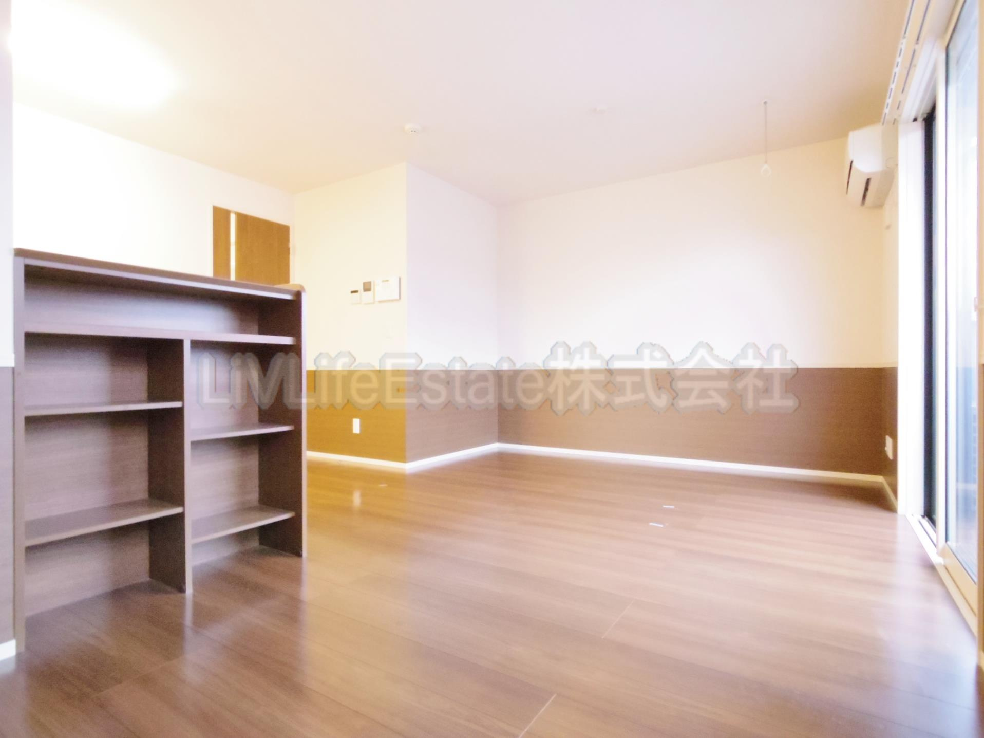 花水木A（西東京市）の居間・リビング