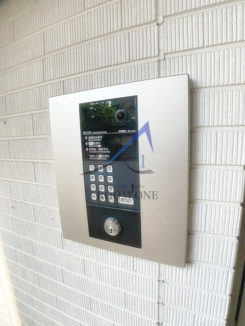 リバージュ千住大橋のセキュリティ|オートロックです。