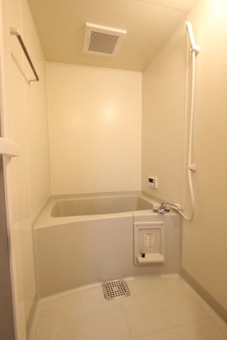 エスポワールの浴室|参考写真です。現況優先。