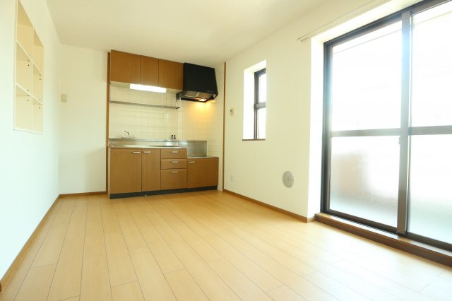 ウエストビレッジの居間・リビング