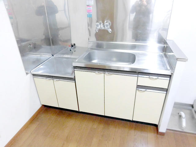 山口ハイツ　１０２　キッチン
