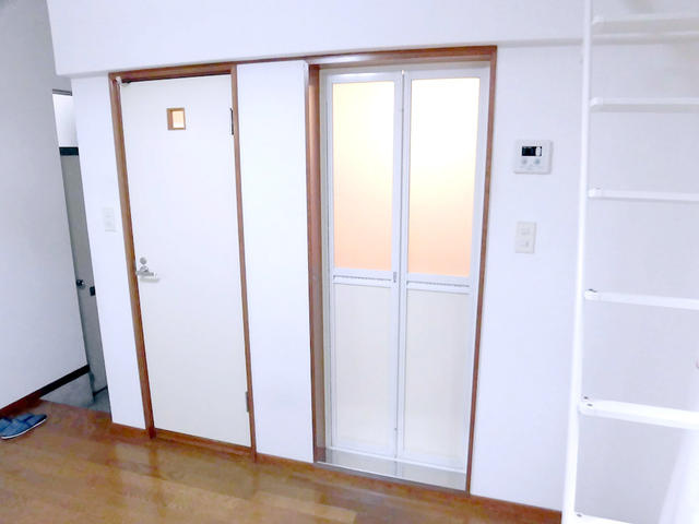 山口ハイツ　１０２　居室