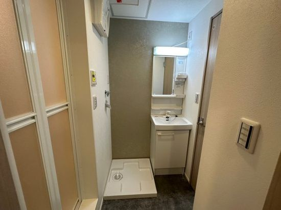 エテルノヴァローレ北浦和の独立洗面台|※同施工会社類似物件