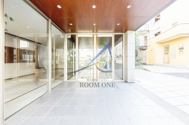 メイクスデザイン白金台のエントランス|エントランスです。