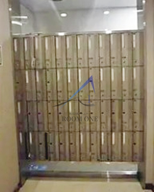 メイクスデザイン白金台のその他共用部分|集合ポストです。