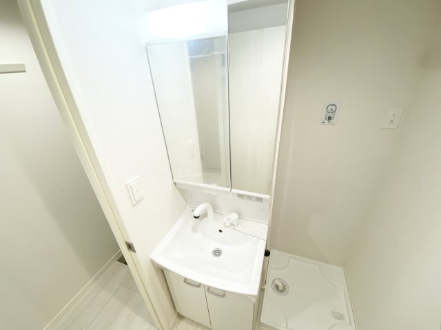 ＬＵＧＥＮＤ大宮の洗面所|人気の独立洗面台！