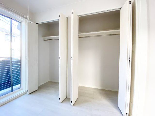 ＬＵＧＥＮＤ大宮の収納|上部まで収納できるクローゼット！