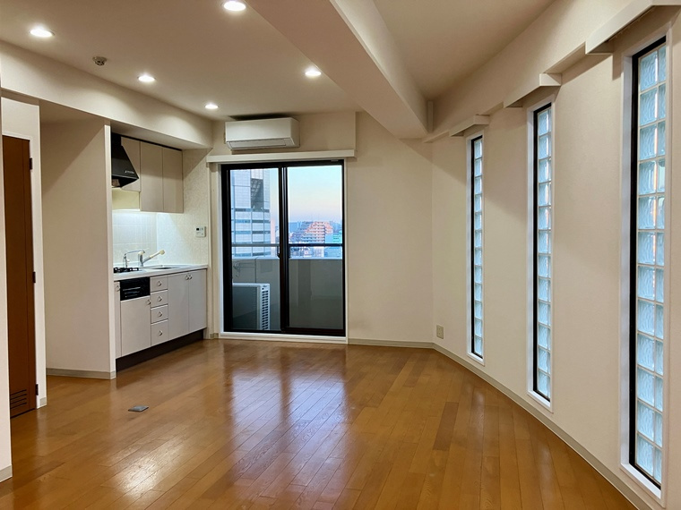 フリーディオ大崎の居間・リビング