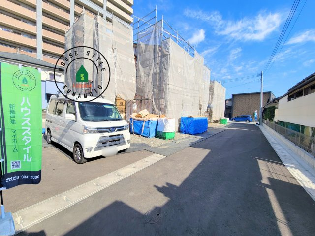 熊本市中央区本山3丁目第1-4棟(C号棟)の前面道路含む現地写真|見学の時間などお気軽にお問い合わせ下さい。