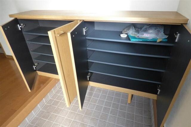 みすずが丘戸建１の玄関