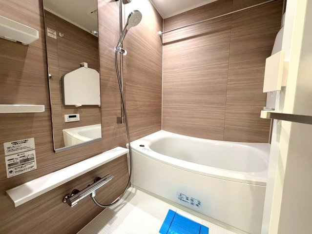 オープンレジデンシア大須FRONTの浴室