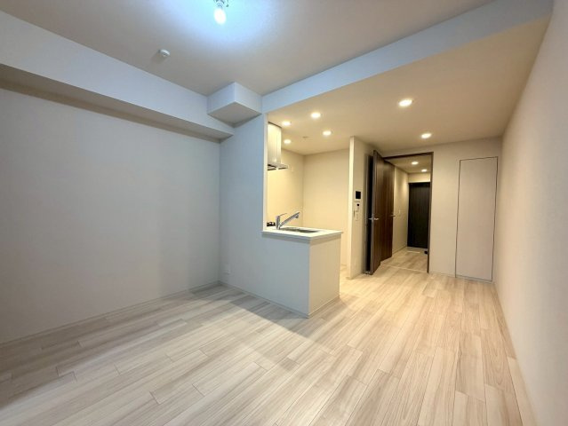 オープンレジデンシア大須FRONTの居間・リビング