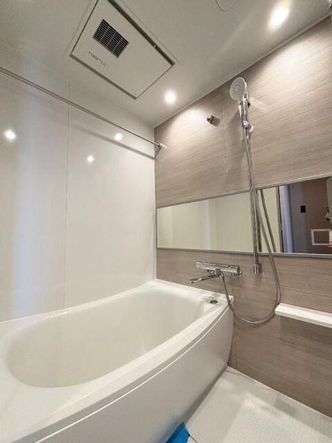 レジディア神田岩本町Ⅱの浴室