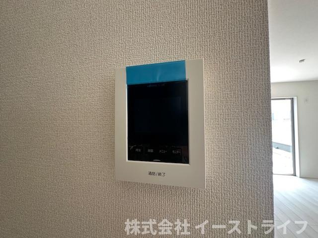 【新築戸建】　いわき市平下神谷第7　全4棟　【長期優良住宅】の防犯設備|2号棟写真　お子さんのお留守番時など「知らない人が来たら出なくてもいい」と教育しておけば、防犯面でも格段に良くなります。