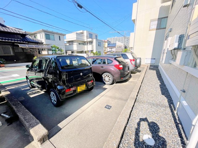 【駐車場】 | マ メゾン菊住E棟【名古屋市賃貸・ワンフロアー2戸】