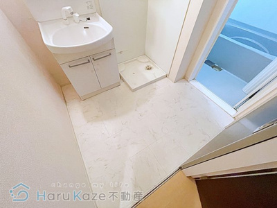 【独立洗面台】 | マ メゾン菊住E棟【名古屋市賃貸・ワンフロアー2戸】