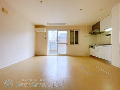 【居間・リビング】 | マ メゾン菊住E棟【名古屋市賃貸・ワンフロアー2戸】