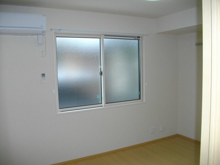 フォレスタ中央の内装|北東洋室