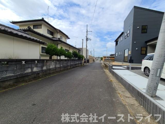 【新築戸建】　いわき市小名浜岡小名第2　全2棟　長期優良住宅の前面道路含む現地写真|南側6.0ｍ公道