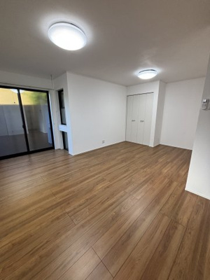 【居間・リビング】 | キャルムコート星田2番館