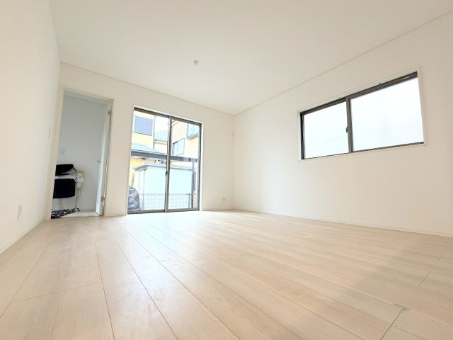 福生市熊川全2棟　新築分譲の居間・リビング