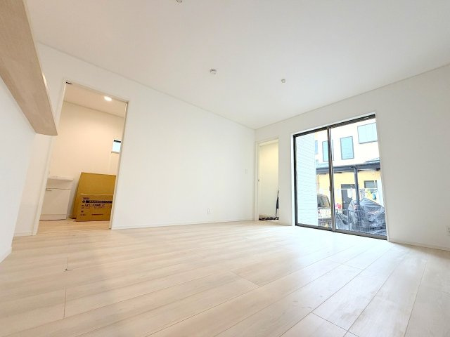 福生市熊川全2棟　新築分譲の居間・リビング