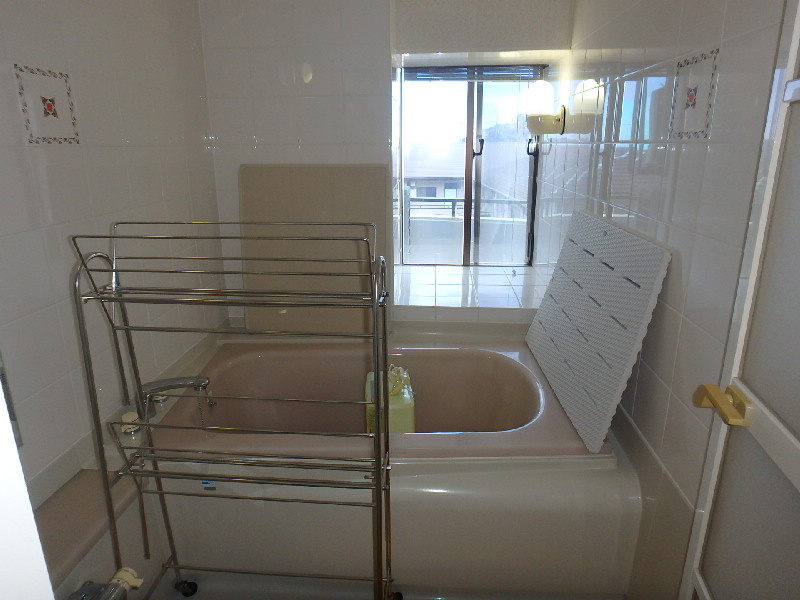 S1680R　ロイヤルアーク下田の浴室