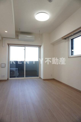 【居間・リビング】 | ルーブル北嶺町 | 使いやすい居間です