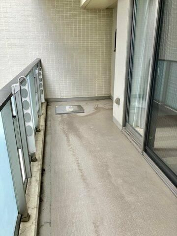 プラウド九段南のバルコニー
