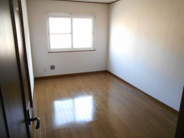 ストリームB棟の洋室