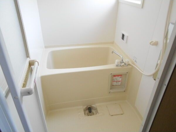 ストリームB棟の浴室