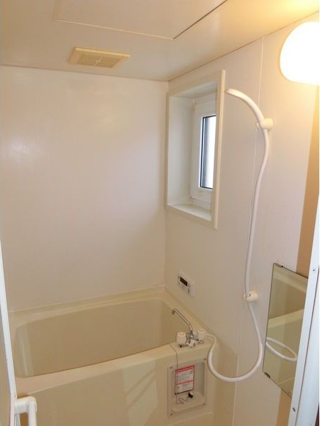 ストリームB棟の浴室