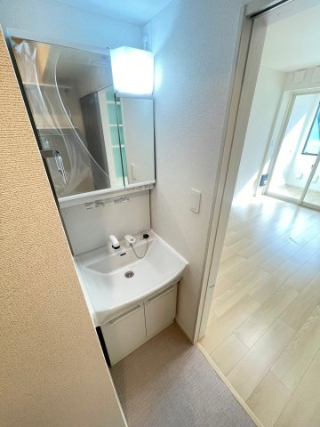 【独立洗面台】