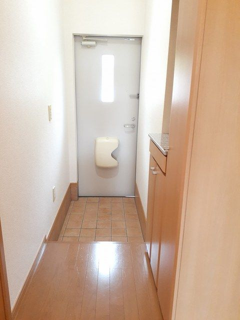 ラフレシ－ルの玄関