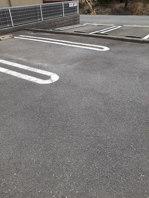 ラフレシ－ルの駐車場