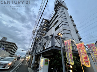 エレベーター付きで重い荷物があっても安心です！