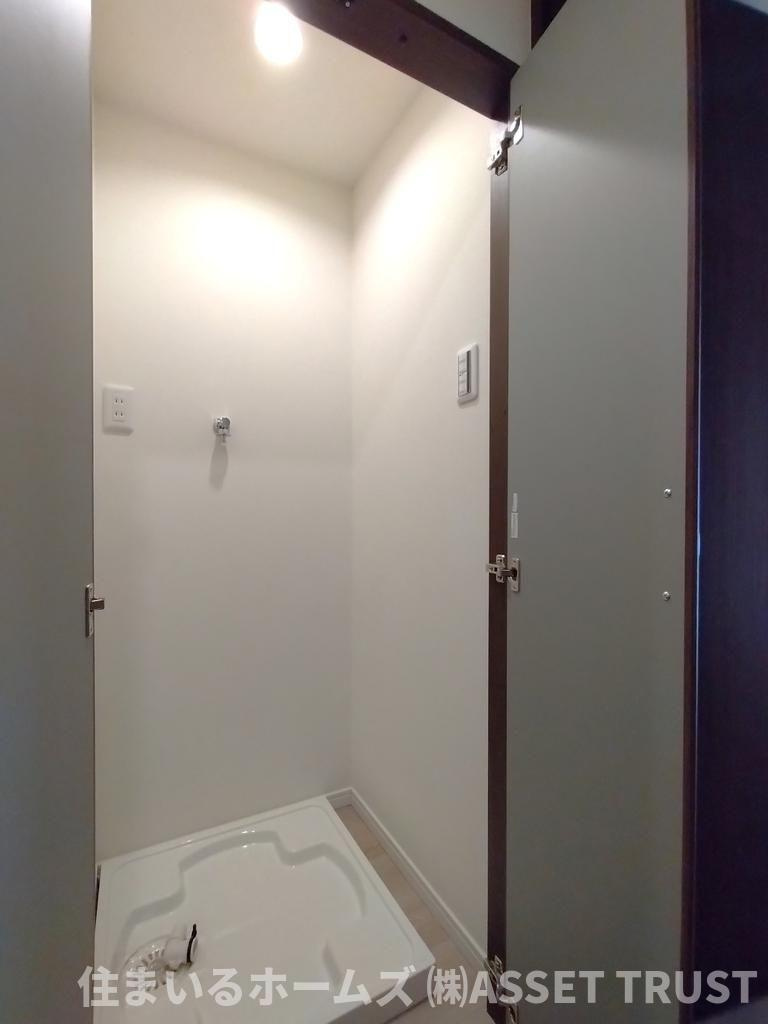 ニュー目黒フラワーマンションのランドリースペース