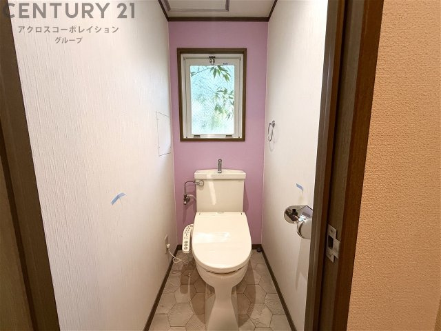 温水洗浄便座付です☆