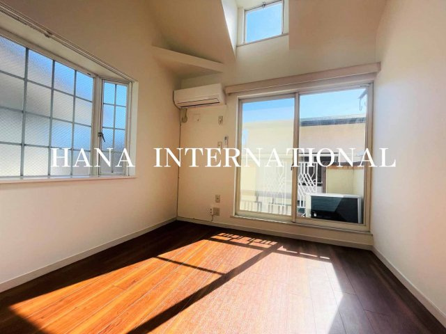 ローズアパートＱ57の寝室