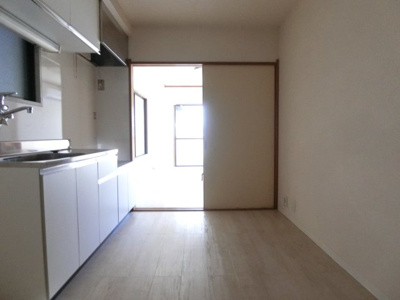 【居間・リビング】 | パレス・セビリア