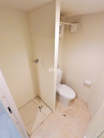 北区滝野川６丁目のアパートの洗面所