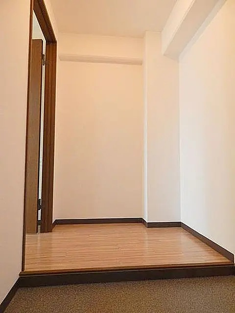 パークメゾン一刻館の玄関